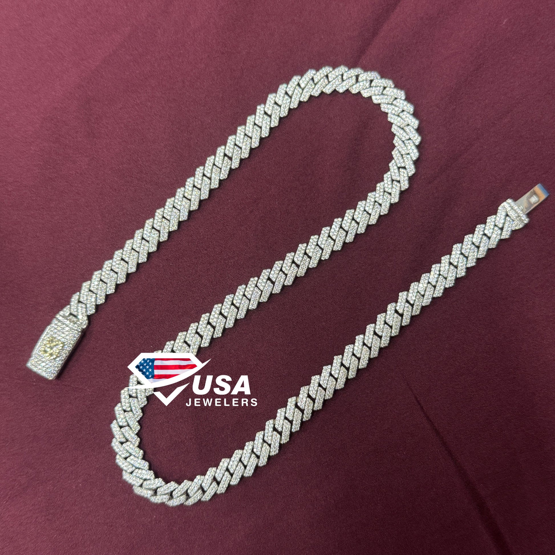10mm VVS Lab Diamond Custom Lock Miami Cuban link Chain