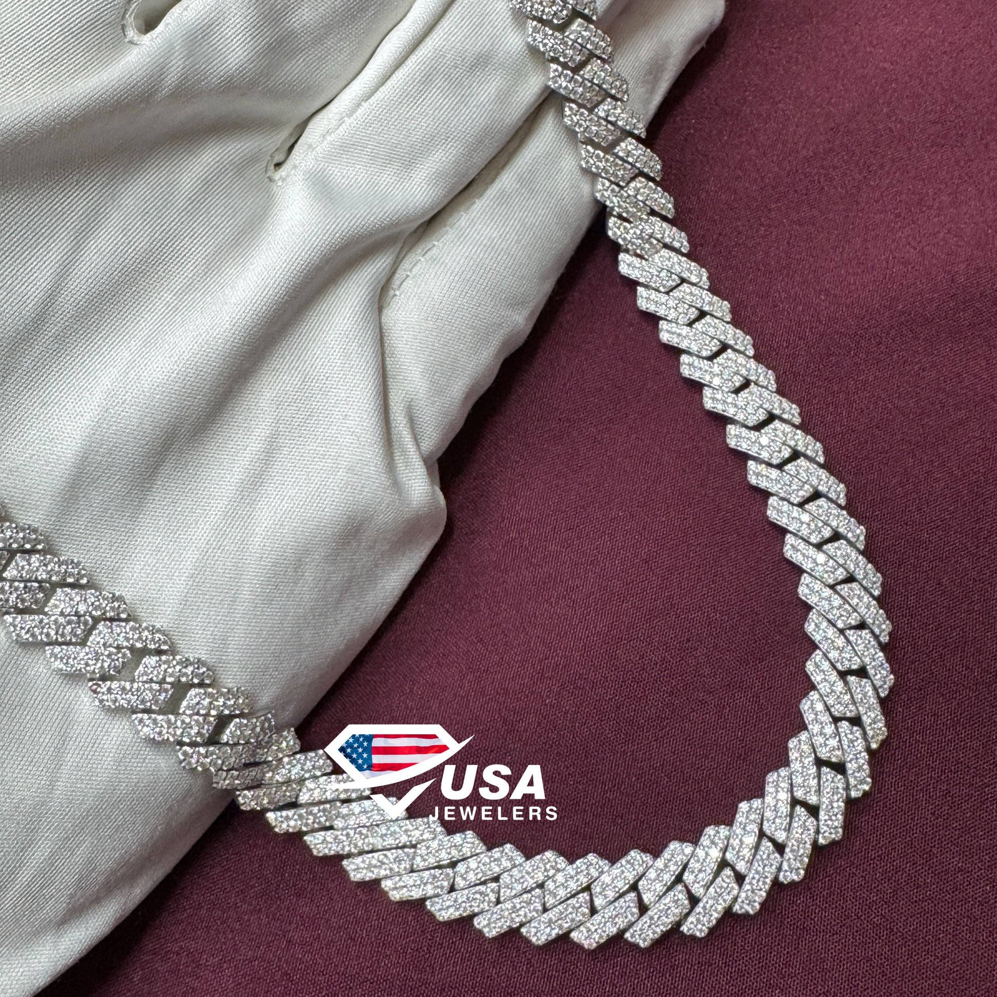 10mm VVS Lab Diamond Custom Lock Miami Cuban link Chain