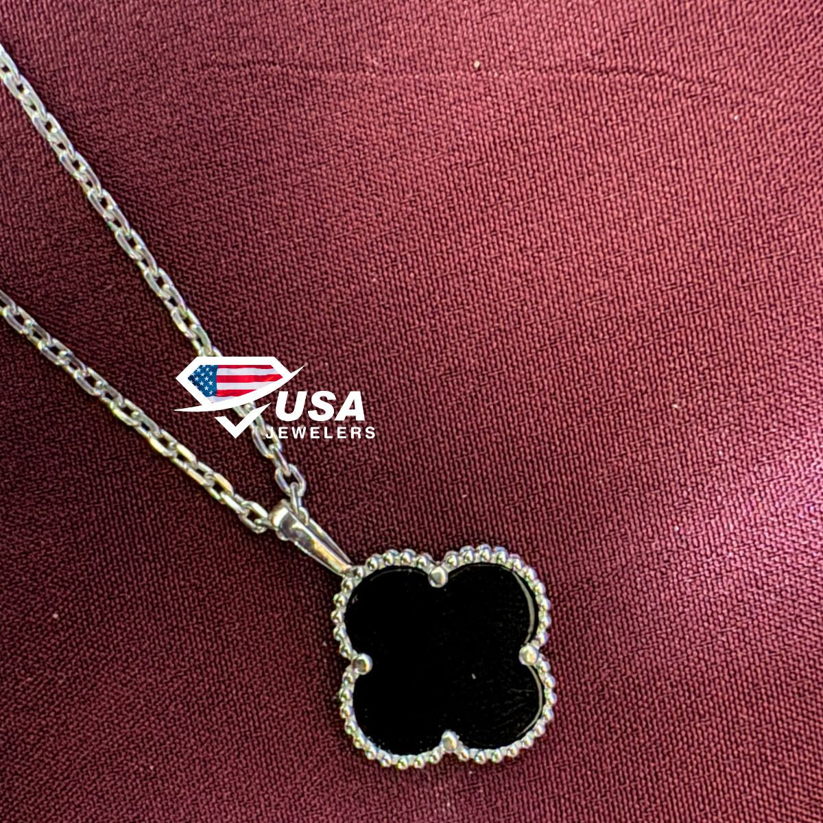 18K White Gold Vintage Alhambra Black Onyx Pendant attached necklace's chain